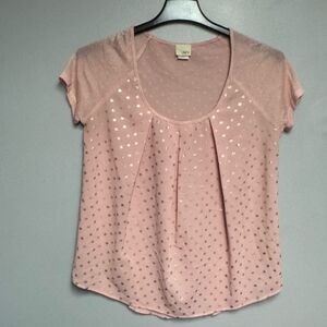 Women’s Daytrip Top blouse size L Large Blush pink polka dots short sleeve